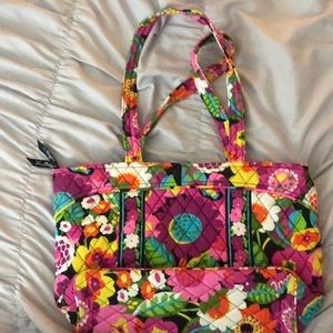 Like new Vera Bradley